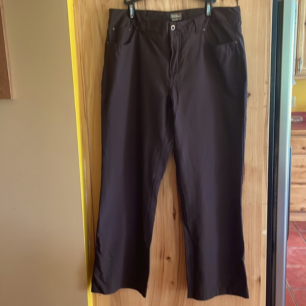 Royal Robbins nylon/spandex pants